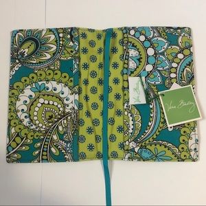 NWT Vera Bradley Paperback Book Cover Peacock